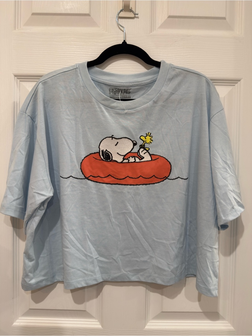 Peanuts Snoopy Light Blue Cropped Tee